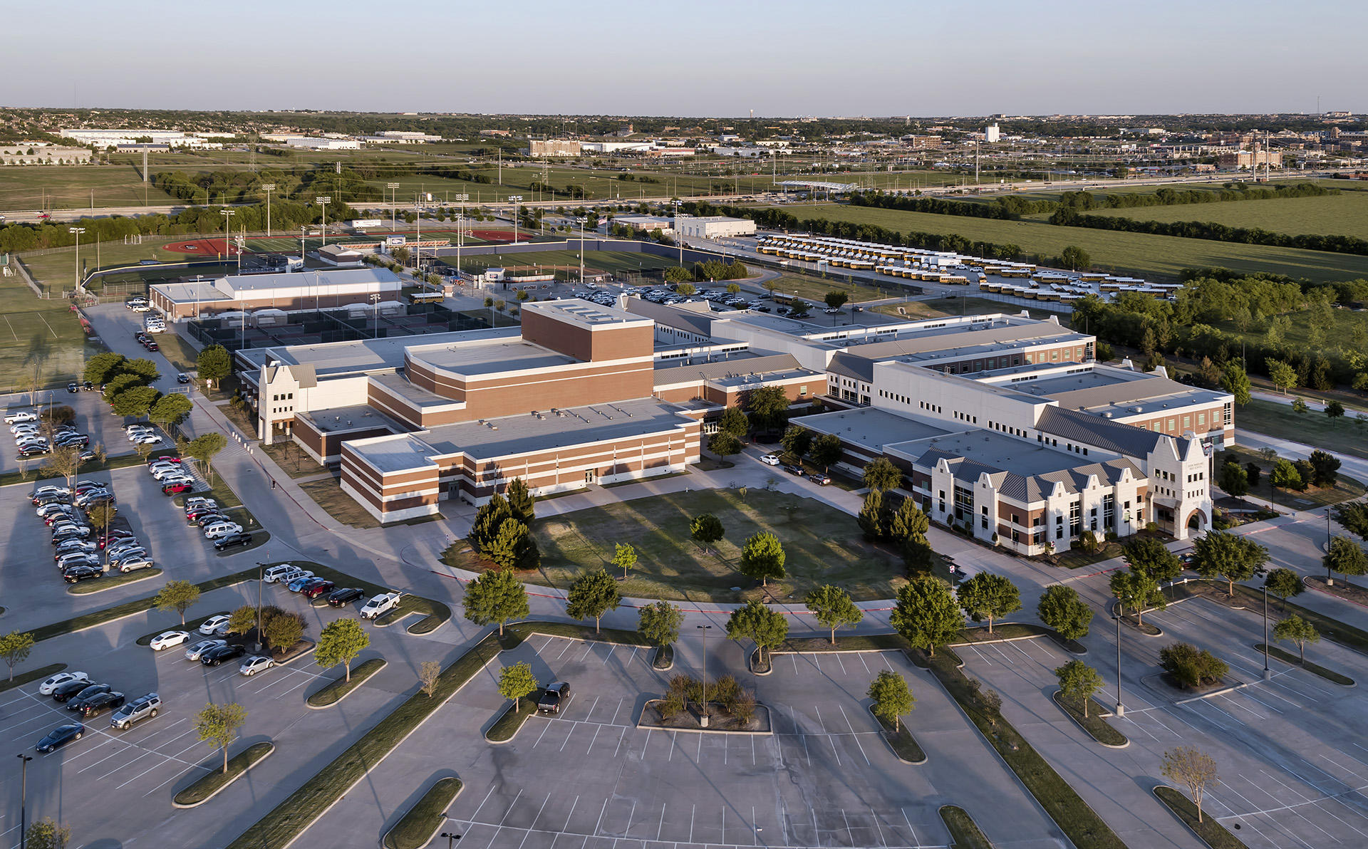Wakeland High School Frisco, TX USA | 2017 Stantec