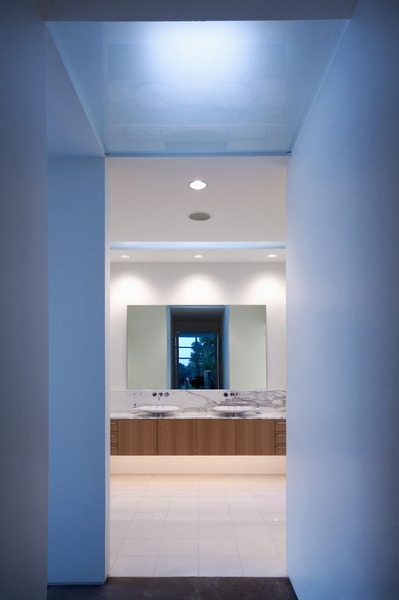 51 Vanguard Way | Morrison Seifert Murphy - 2007