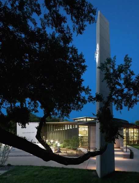 Grauwyler Branch - Dallas Public Library 2006 | Oglesby-Greene | Joe Funk Construction