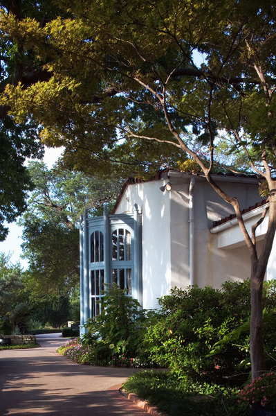 DeGoyer Estate - 2007 - Dallas Arboretum | 'Hacienda Living' | Rizzoli Publishing