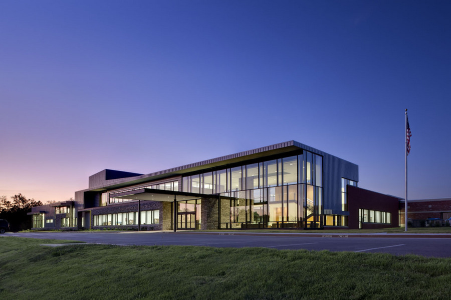 Thomas Jefferson Independent School - 2011 | Joplin, MO | Perkins+Will, Chicago
