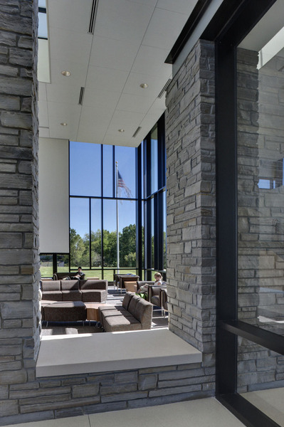 Thomas Jefferson Independent School - 2011 | Joplin, MO | Perkins+Will, Chicago