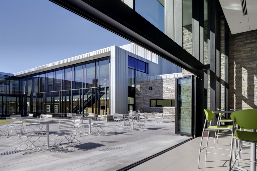 Thomas Jefferson Independent School - 2011 | Joplin, MO | Perkins+Will, Chicago
