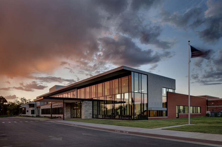 Thomas Jefferson Independent School - 2011 | Joplin, MO | Perkins+Will, Chicago