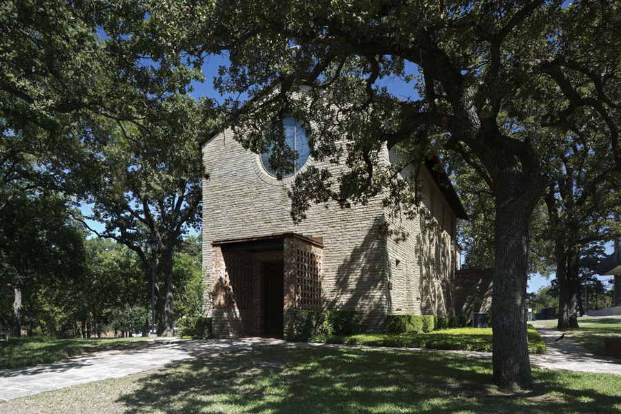 'Little Chapel' - 1939 | Architects: O'Neil Ford with Arch Swank