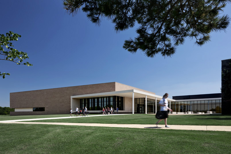 Broken Arrow Intermediate School - 2013 | Perkins+Will  with Selser Schaefer Architects