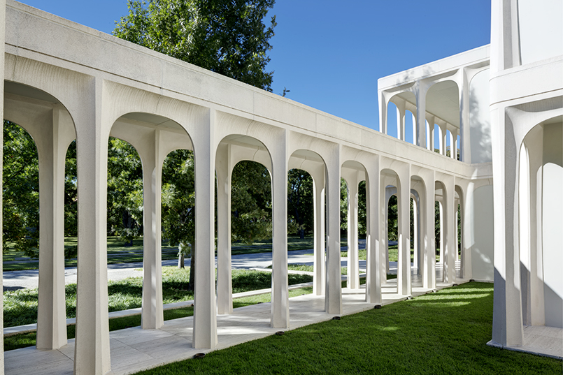 Strait Lane - 1964-2006 | Philip Johnson 1964 - Bodron+Fruit 2006 - Sebastian Construction