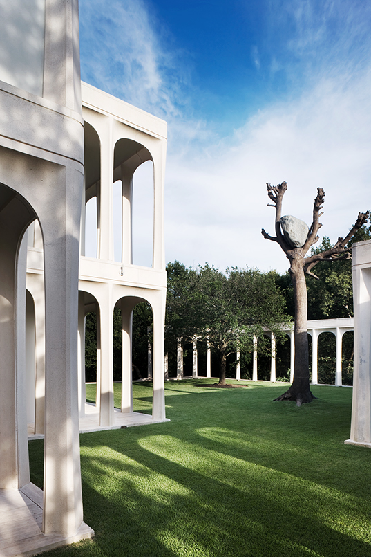 Strait Lane - 1964-2006 | Philip Johnson 1964 - Bodron+Fruit 2006 - Sebastian Construction