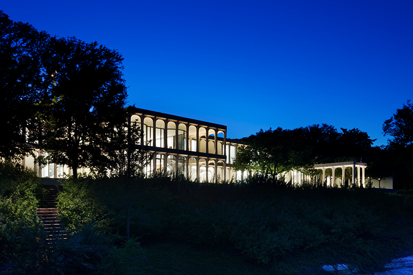 Strait Lane - 1964-2006 | Philip Johnson 1964 - Bodron+Fruit 2006 - Sebastian Construction