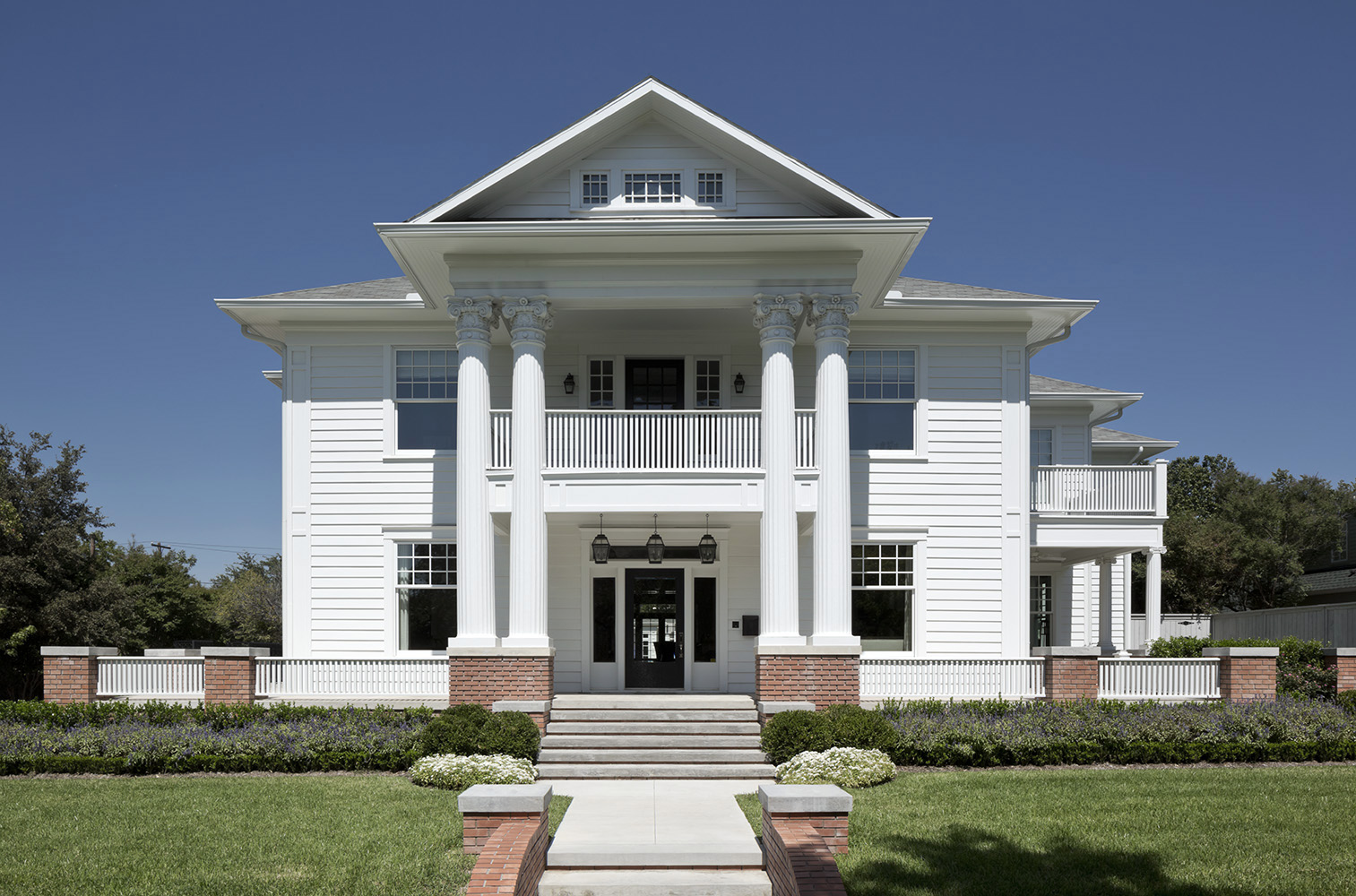 University Drive - 2012 | Domiteaux-Baggett | Linda Fritschy Interior Design