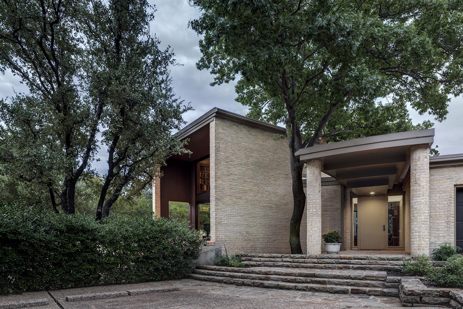 Overton Crest Renovation - 2014 | Norman Ward Architect | Gearheart Construction