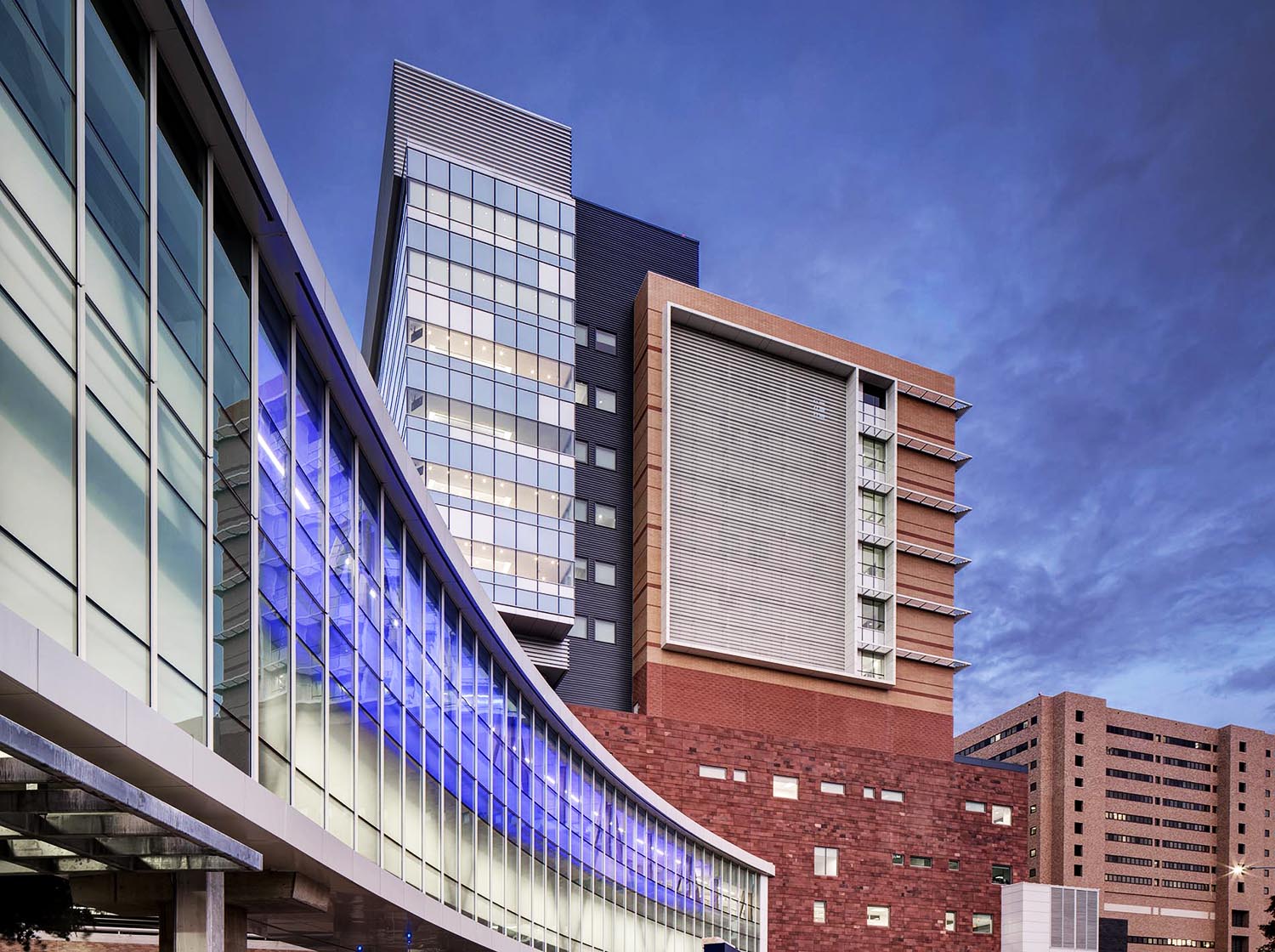 UHS - San Antonio - 2014 | Perkins+Will