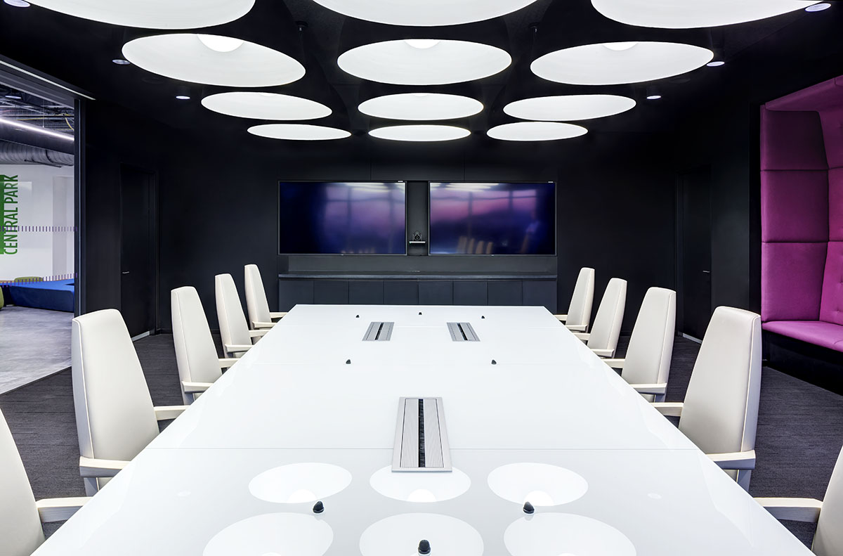 An International Banking Firm - 2015 | Perkins+Will