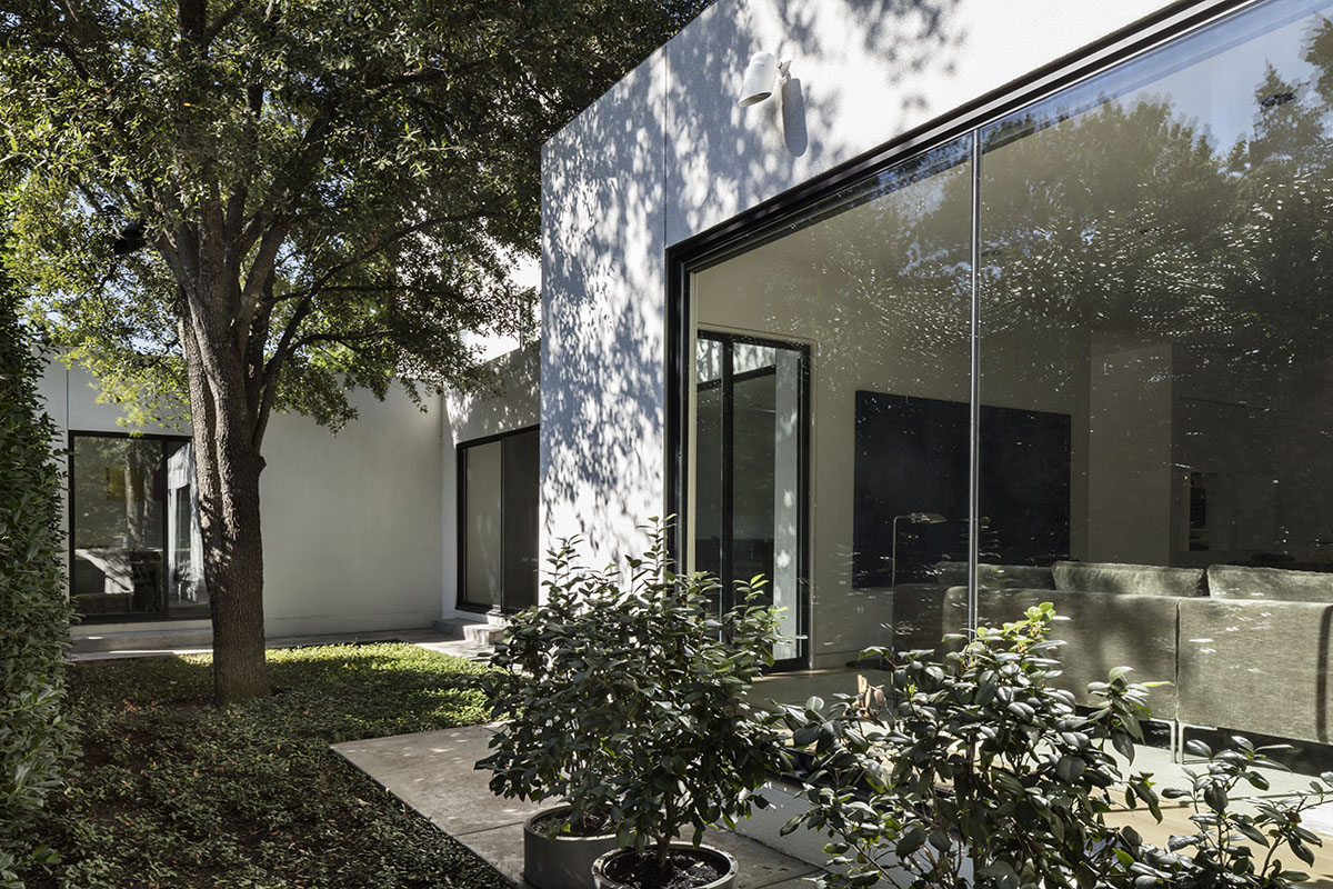 Abbott-Residence - 2015 | E.G. Hamilton Architect | Gene Campbell Builder w/ Ron Siebler 