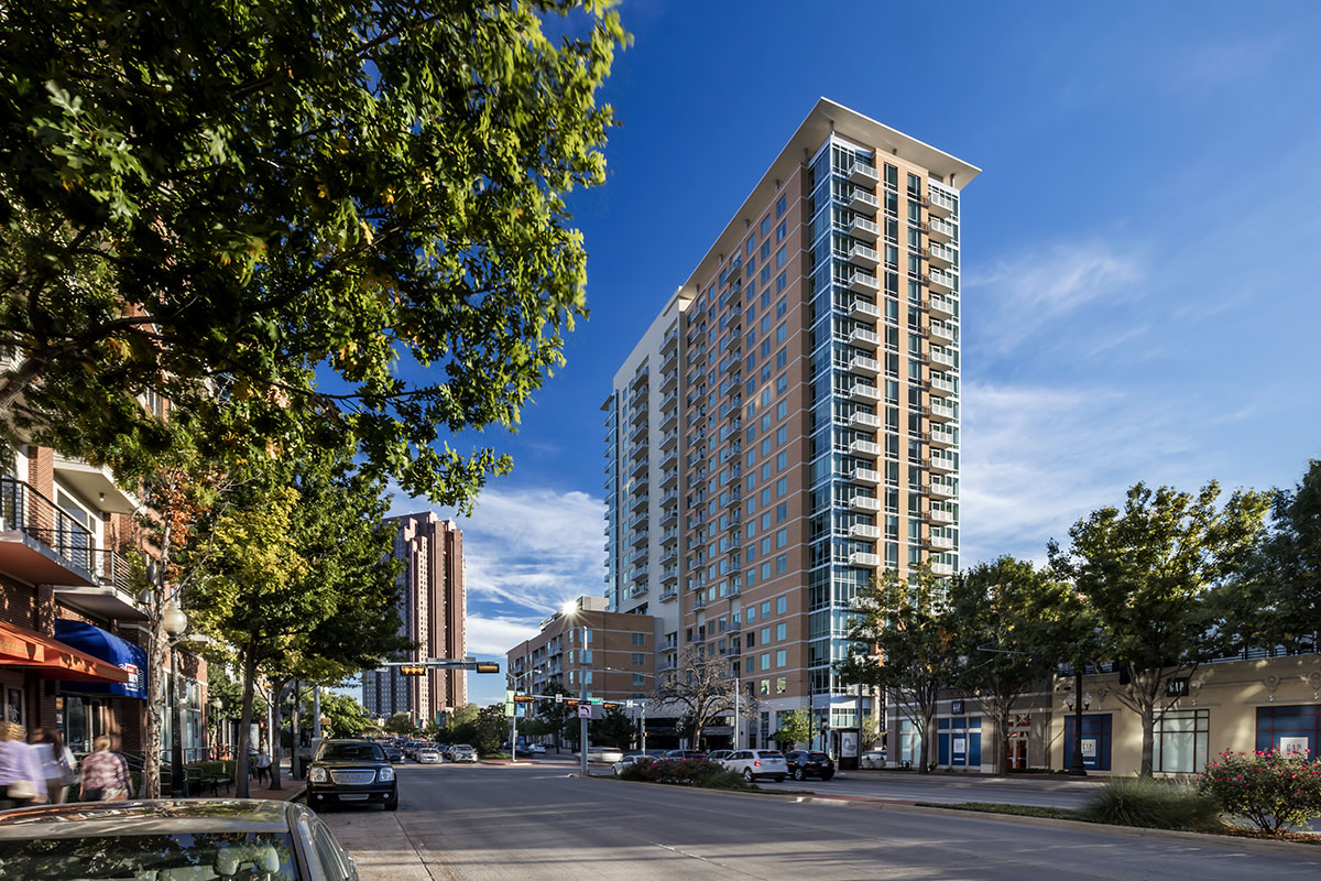 3700-3800 McKinney - 2015 | GFF Architects