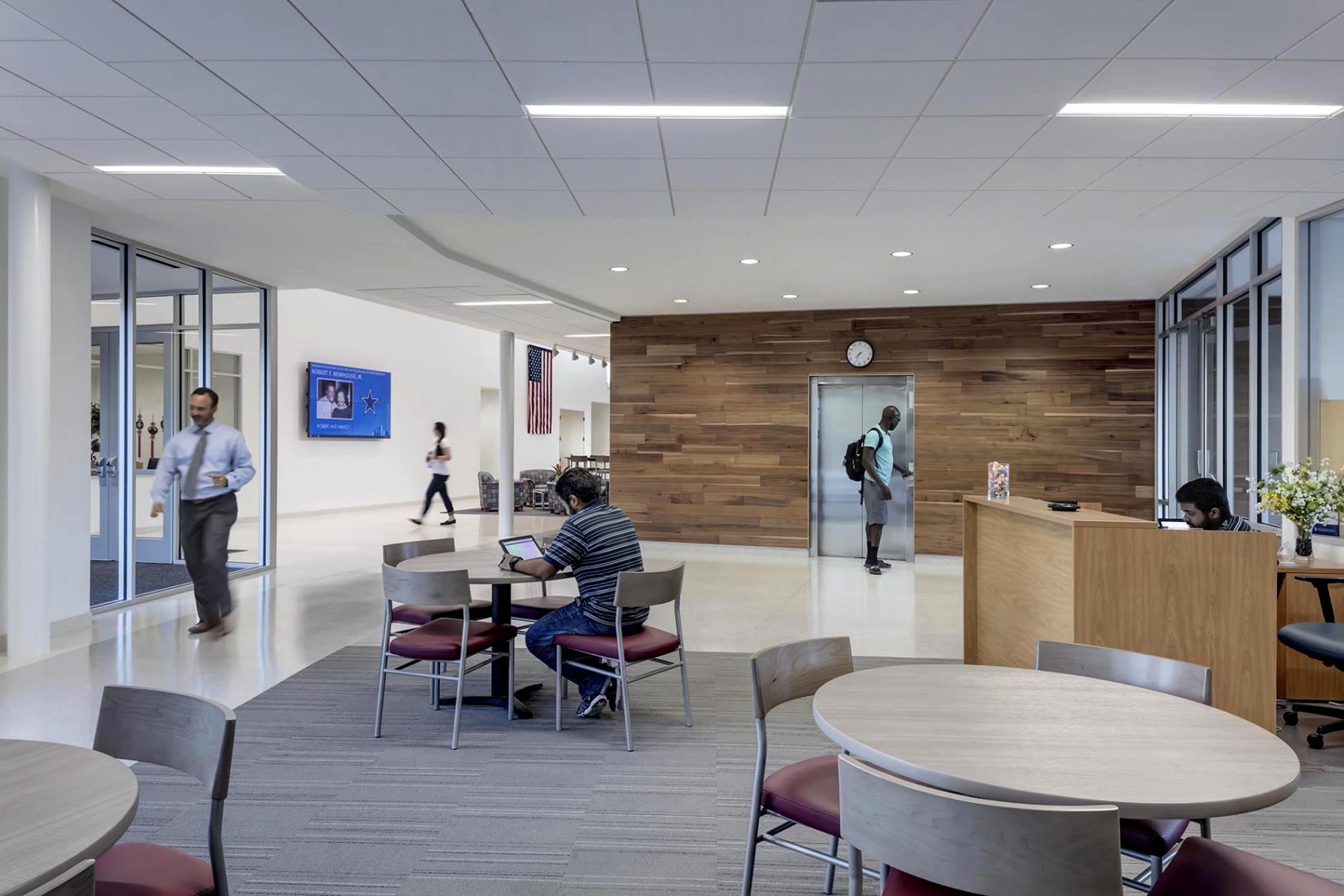 University of Dallas - College of Business - 2016| Perkins+Will