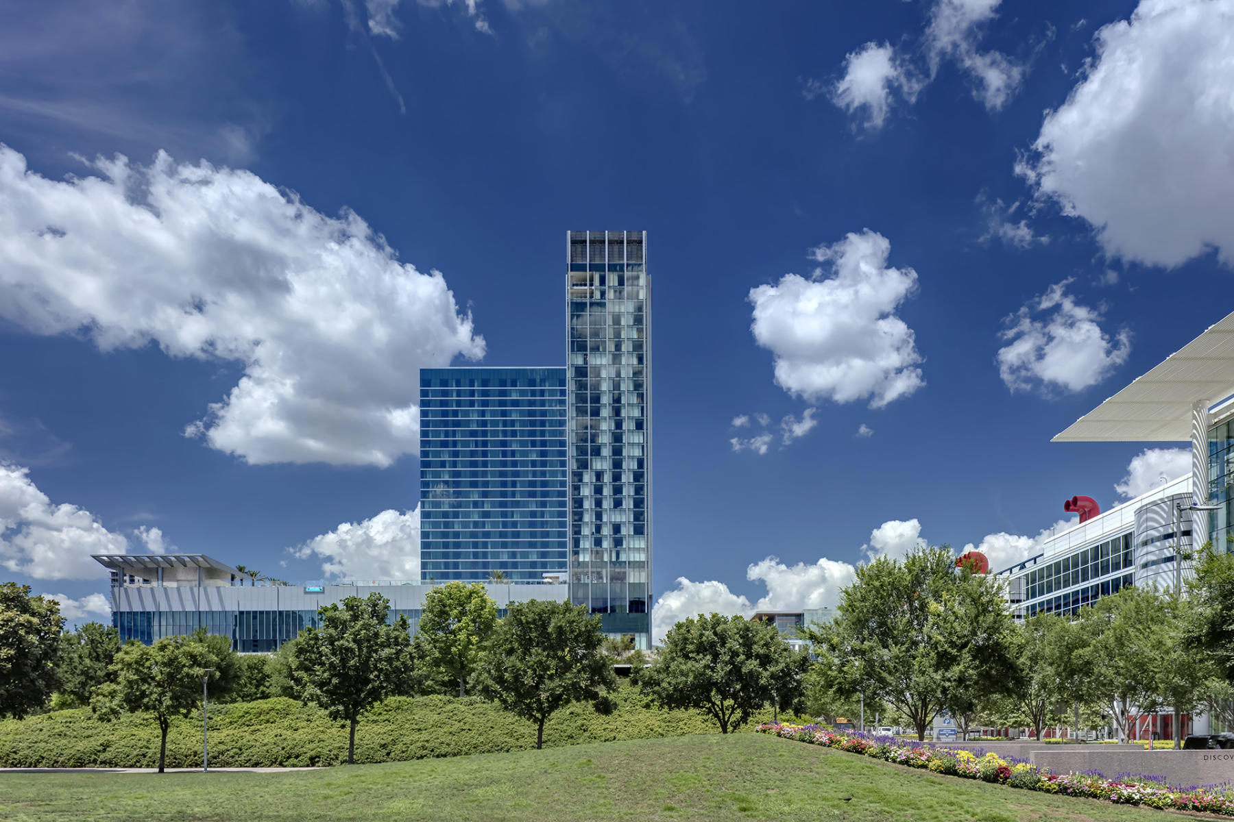 Marriott Marquis Houston - 2017 | Huitt-Zollars