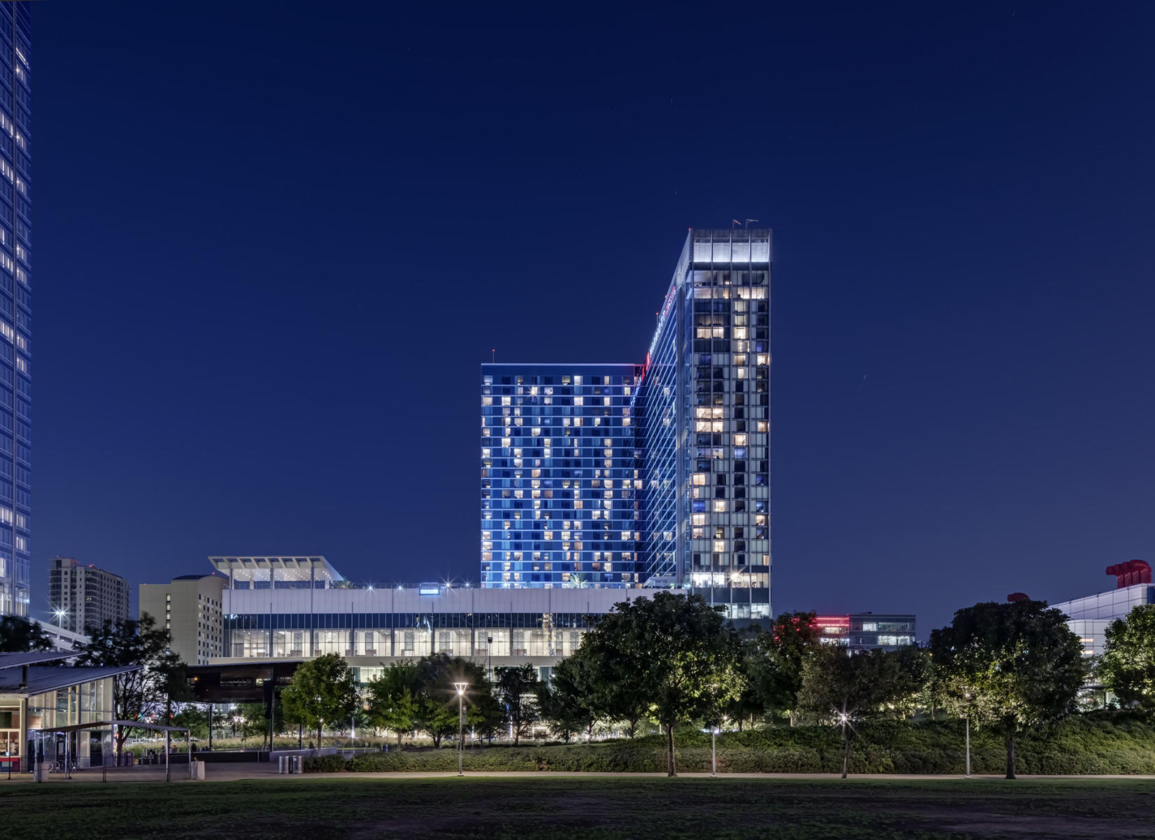 Marriott Marquis Houston - 2017 | Huitt-Zollars