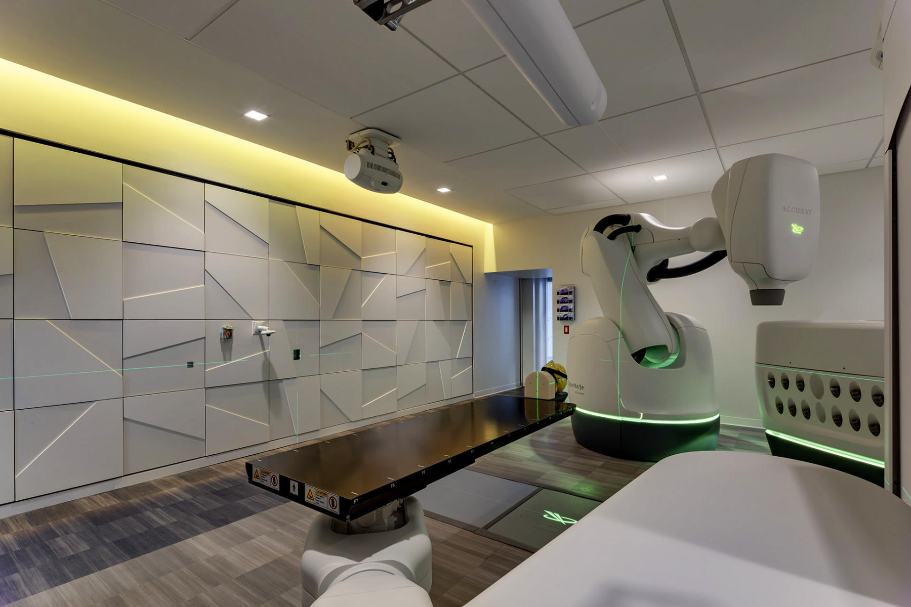 UTSW - Oncology - 2017 |Perkins+Will | Whiting-Turner Construction