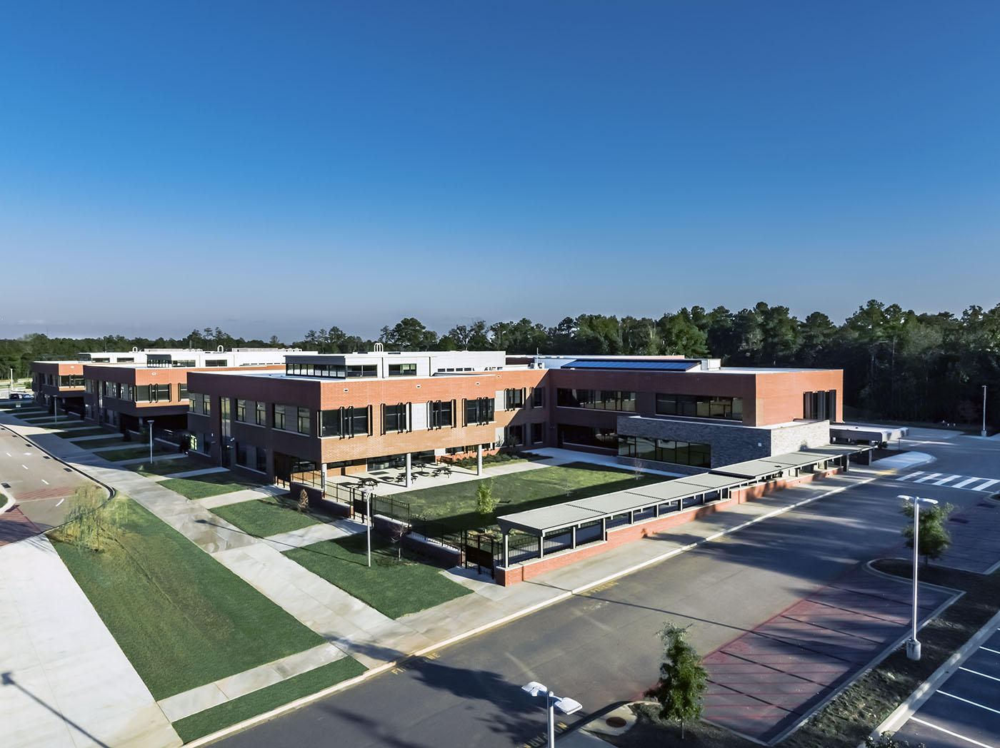 Middle School - Chapin, SC - 2018 | Perkins+Will with/Quackenbush Architects