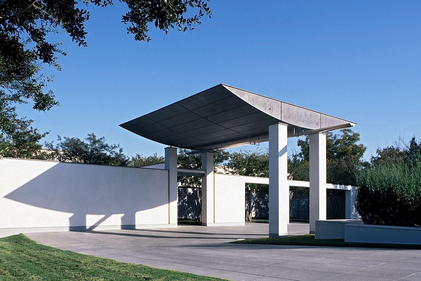 Lake Forest-2000 | Max Levy FAIA