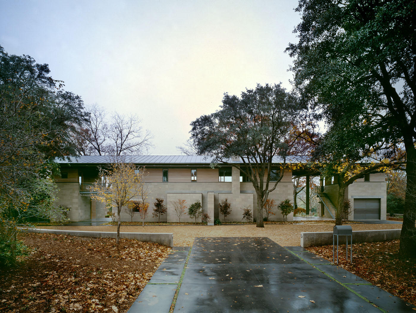 House by a Pond - 2000 | Max Levy FAIA
