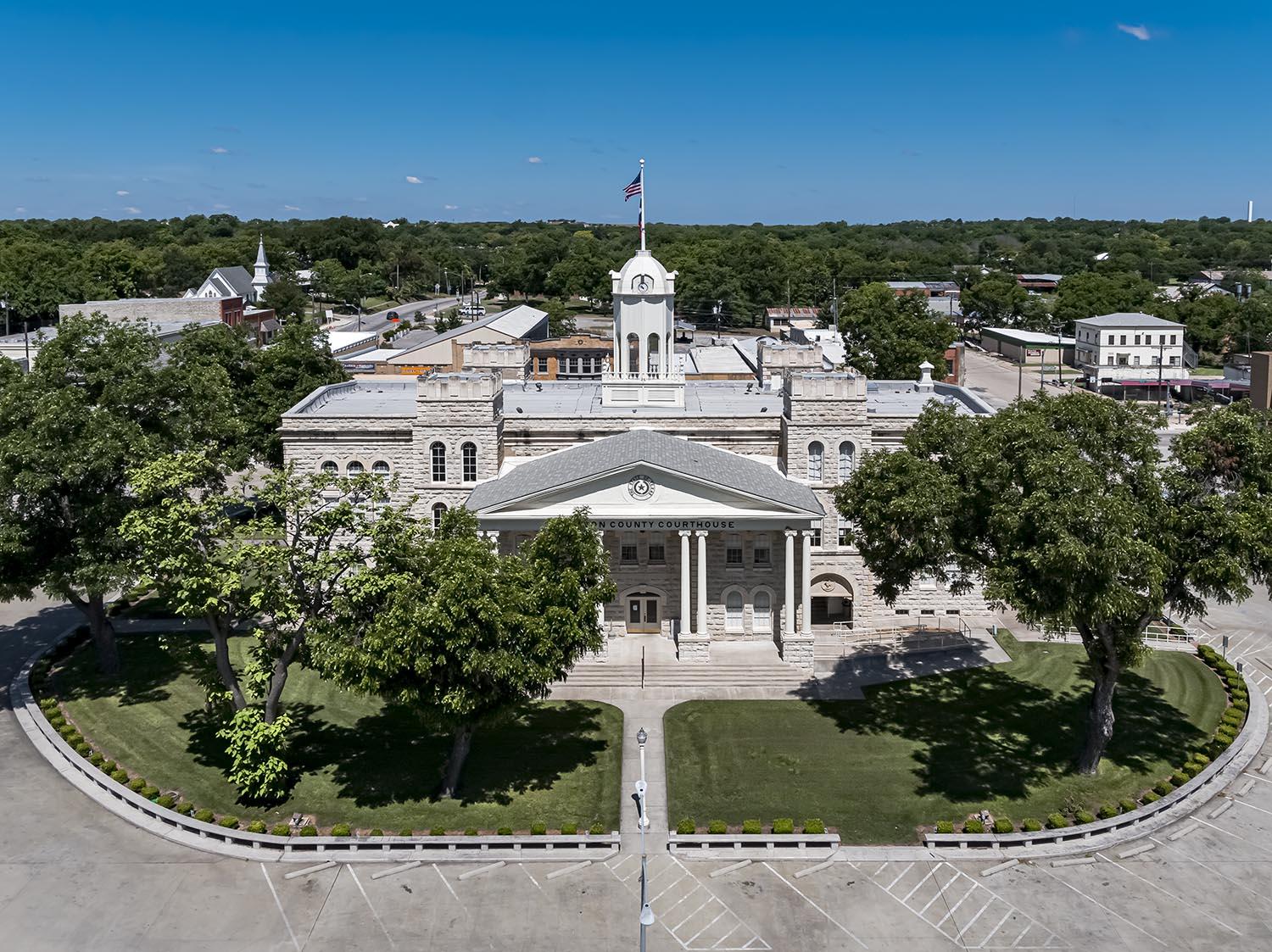 Hamilton County Courthouse - 1887 & 1932 | Hamilton, Texas