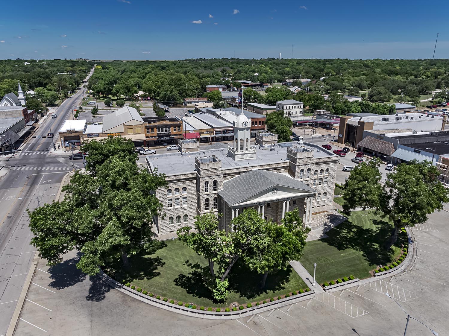 Hamilton County Courthouse - 1887 & 1932 | Hamilton, Texas