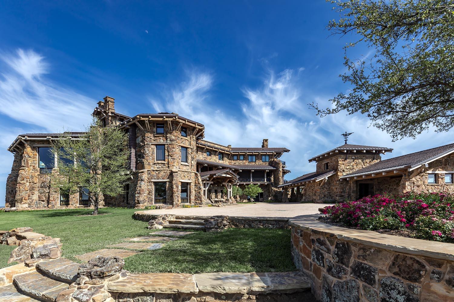 A West Texas Lodge - 2019 | Wyatt & Associates Architects