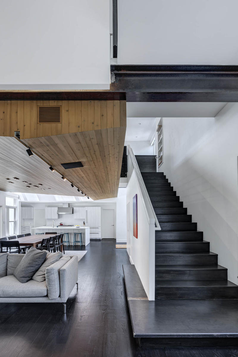 Bluffview Residence | Mapos Architects