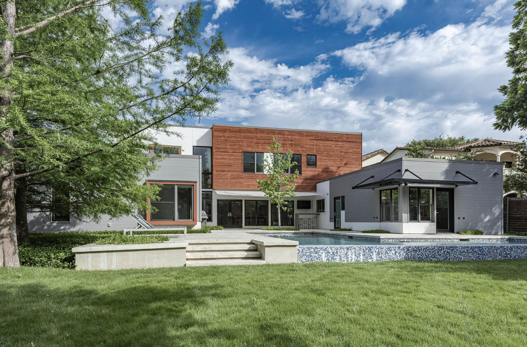 Bluffview Residence | Mapos Architects
