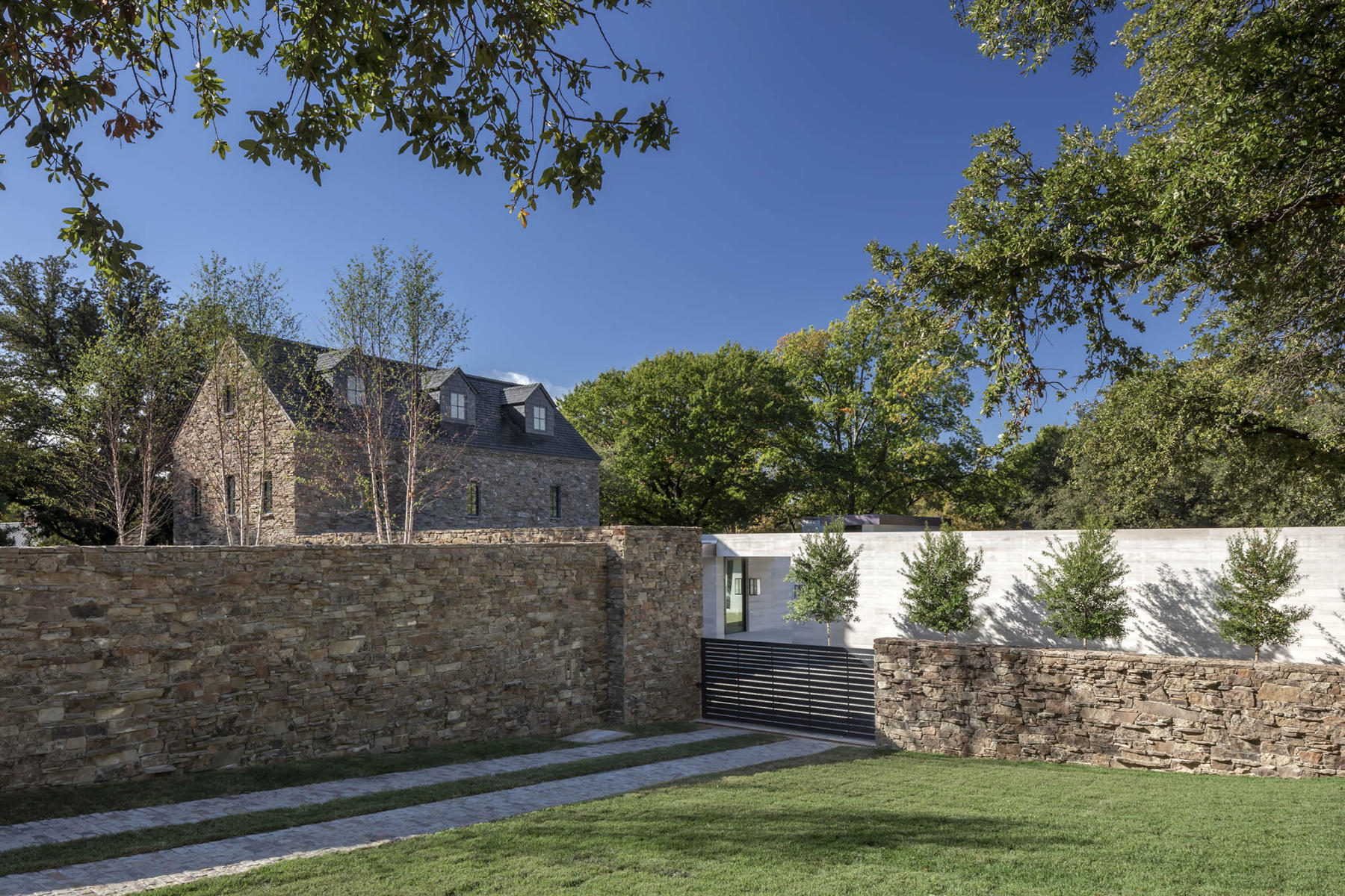 Devonshire Residence - 2022 | Janson Luter Architects | Sebastian Construction Group
