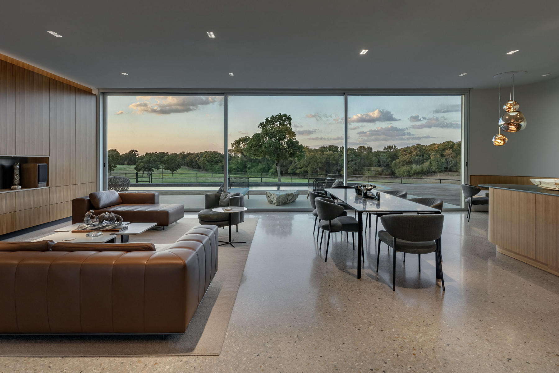 Lake Grapevine Residence | NeatBuilt - 2024