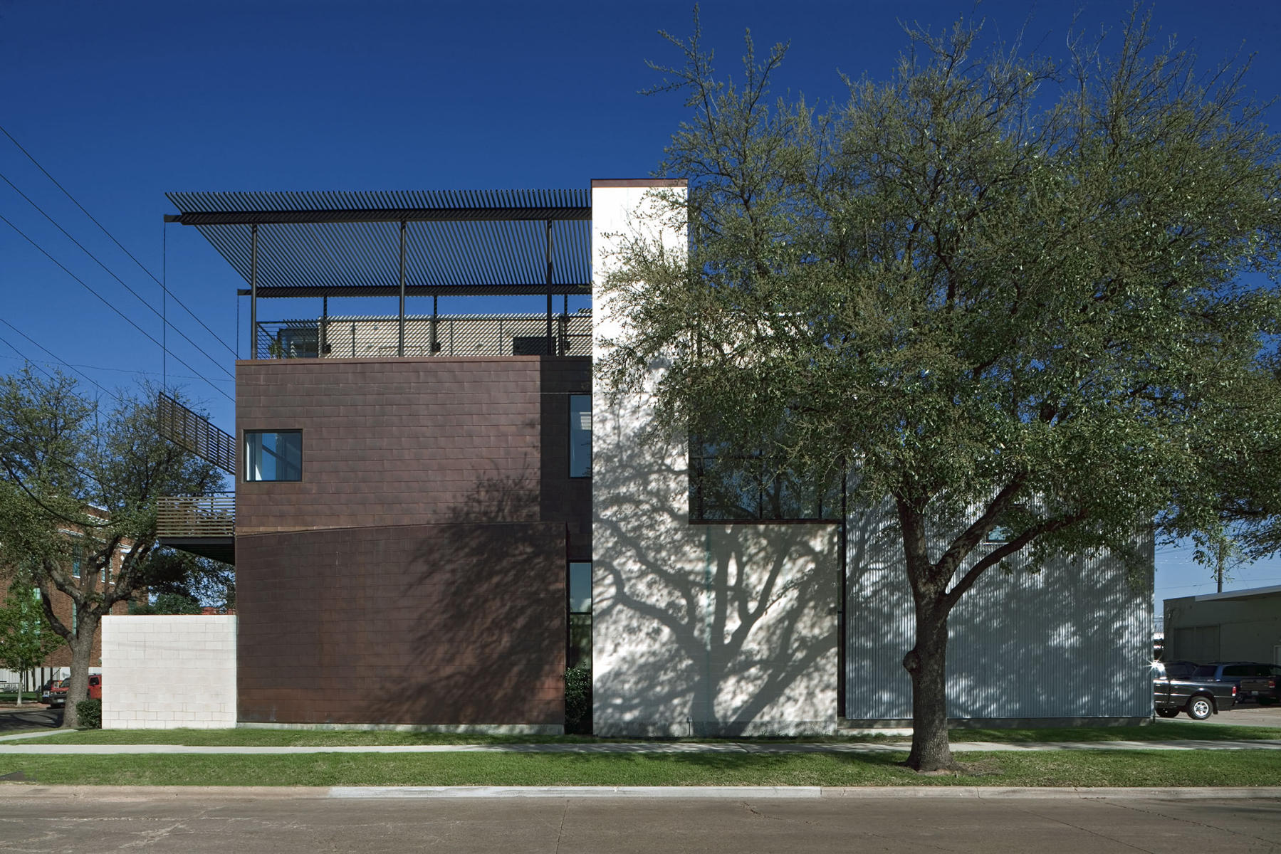 Commerce Street | Ron Wommack FAIA - 2005