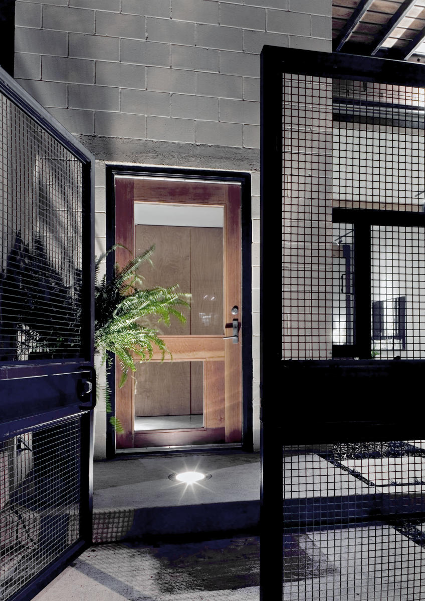 Commerce Street | Ron Wommack FAIA - 2005