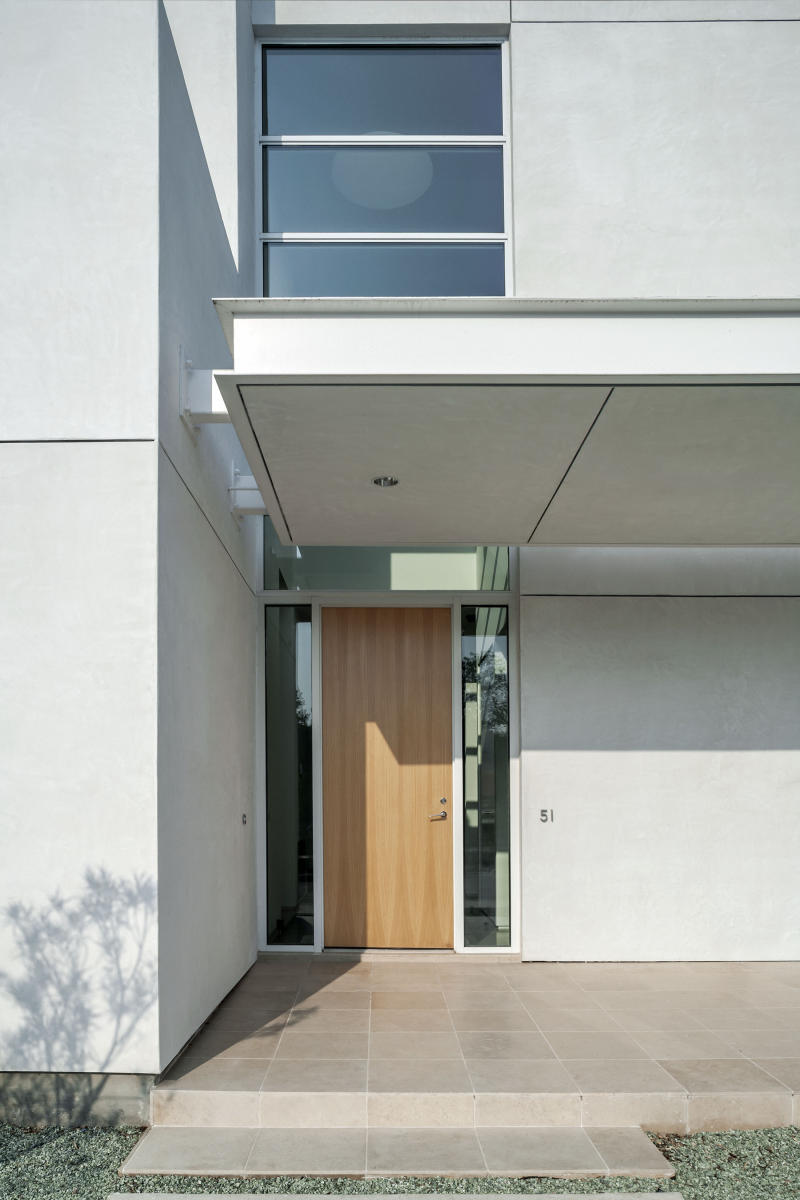 51 Vanguard Way | Morrison Seifert Murphy - 2007