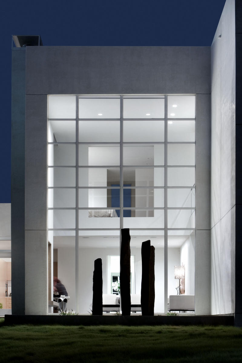 51 Vanguard Way | Morrison Seifert Murphy - 2007
